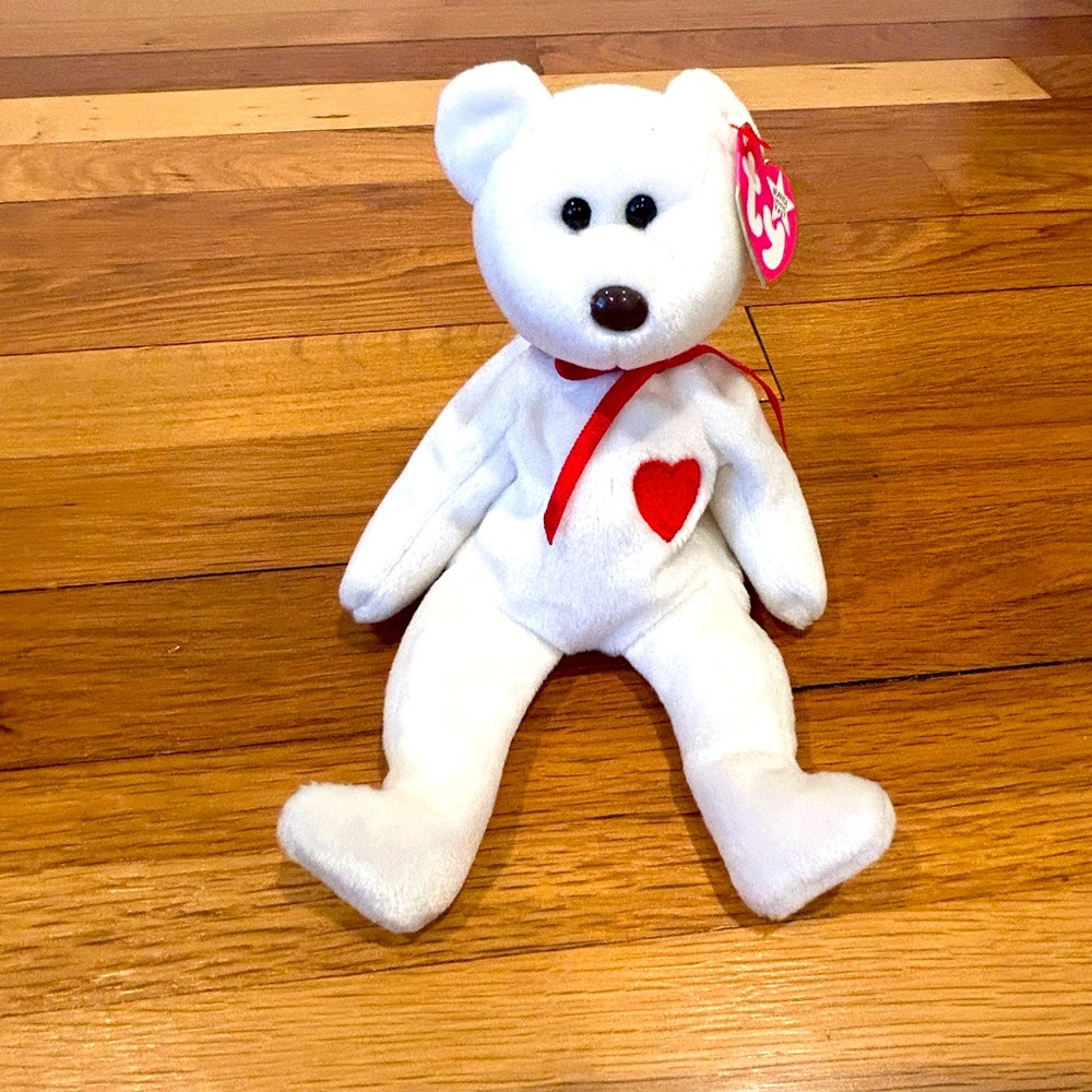 RARE VINTAGE TY BEANIE BABY BEAR “Valentino” 🐻